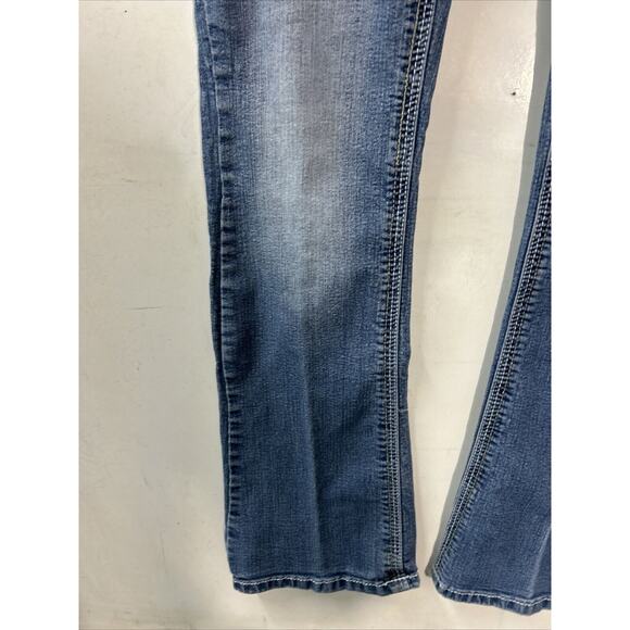 Myth Of‎ Jade Women's Blue Bootcut Medium Wash Stretch Jeans Size 6 Low Rise - Picture 4 of 14